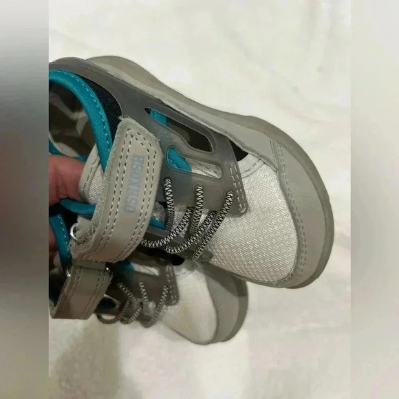 OshKosh B'Gosh Carlo Boys Sandal size 6M - Picture 9 of 11